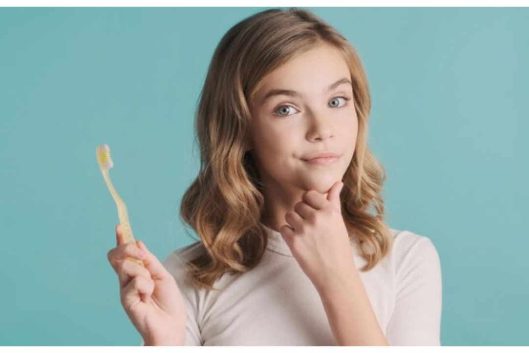 how long should you brush your teeth